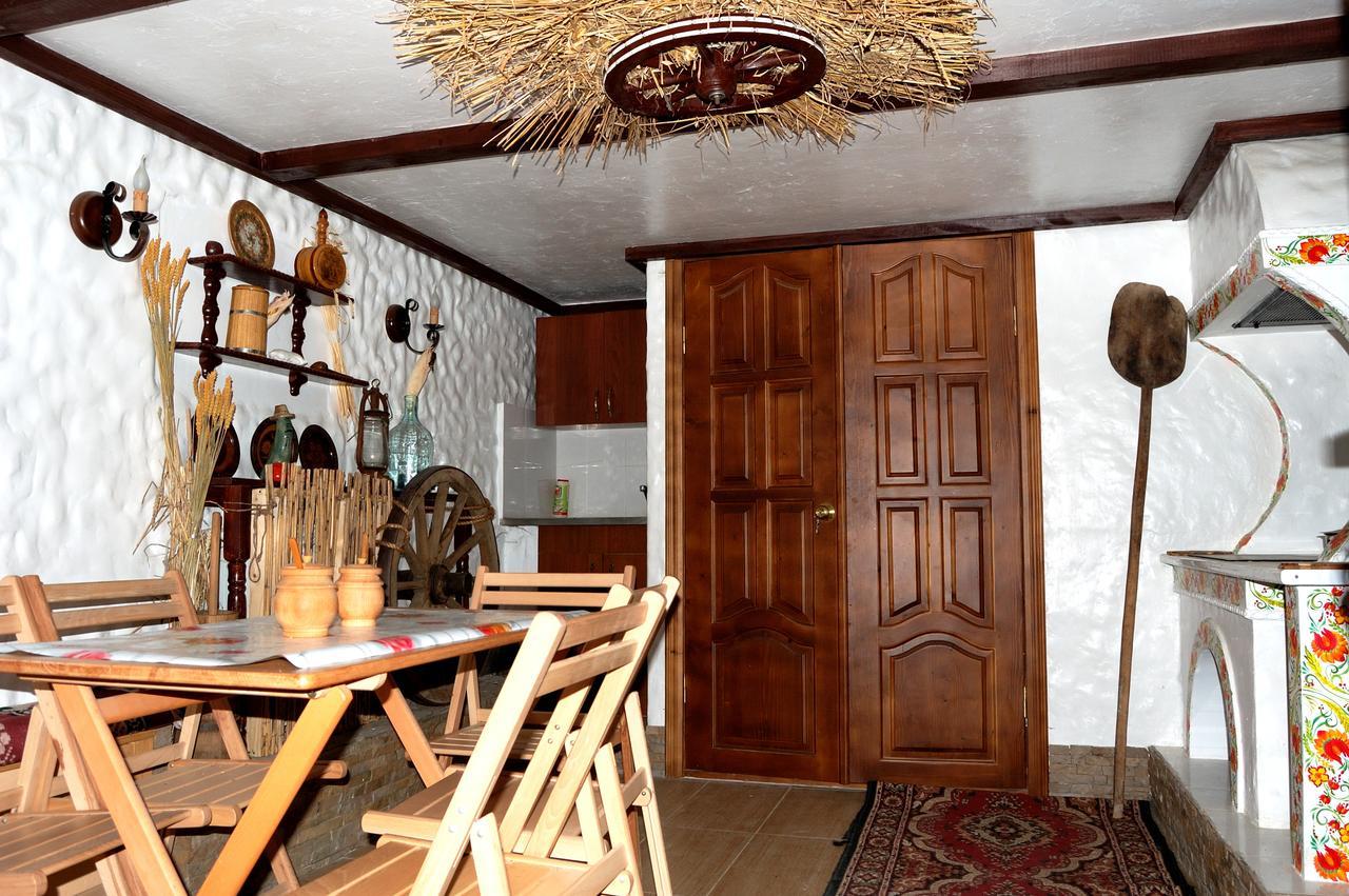 Hotel U Olgi Truskavec' Esterno foto