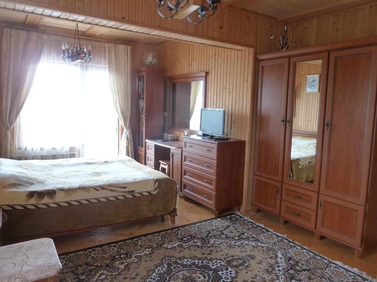 Hotel U Olgi Truskavec' Esterno foto