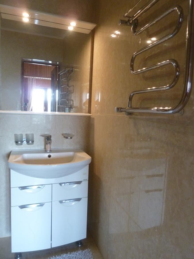 Hotel U Olgi Truskavec' Esterno foto