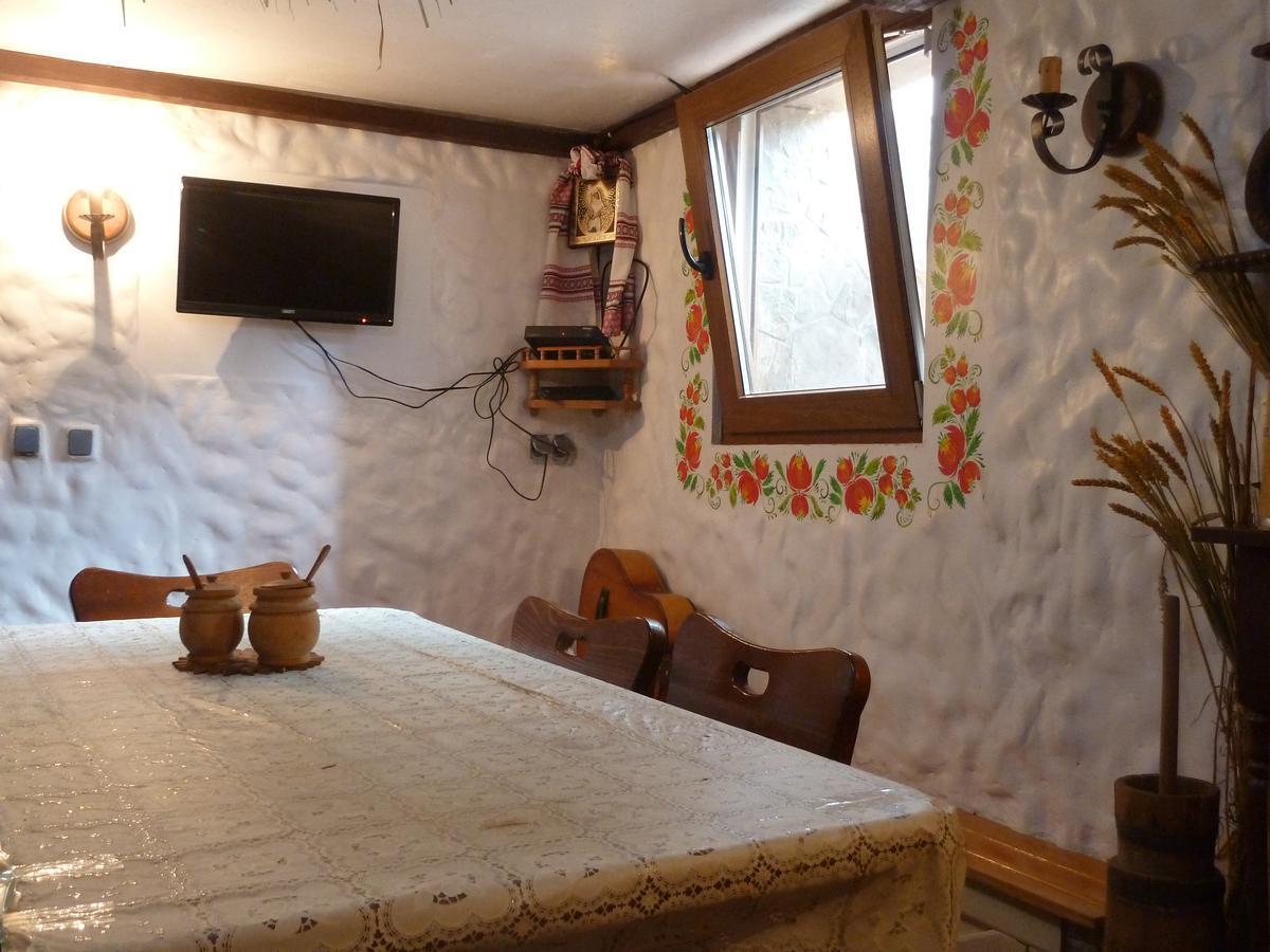 Hotel U Olgi Truskavec' Esterno foto